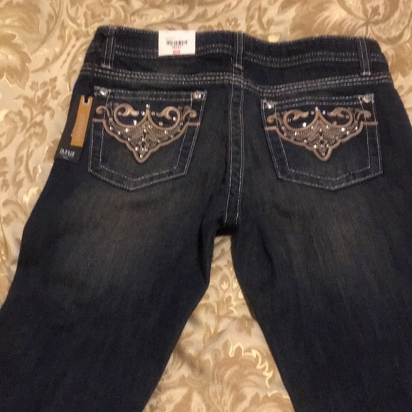 Ladies jeans - Picture 11 of 16